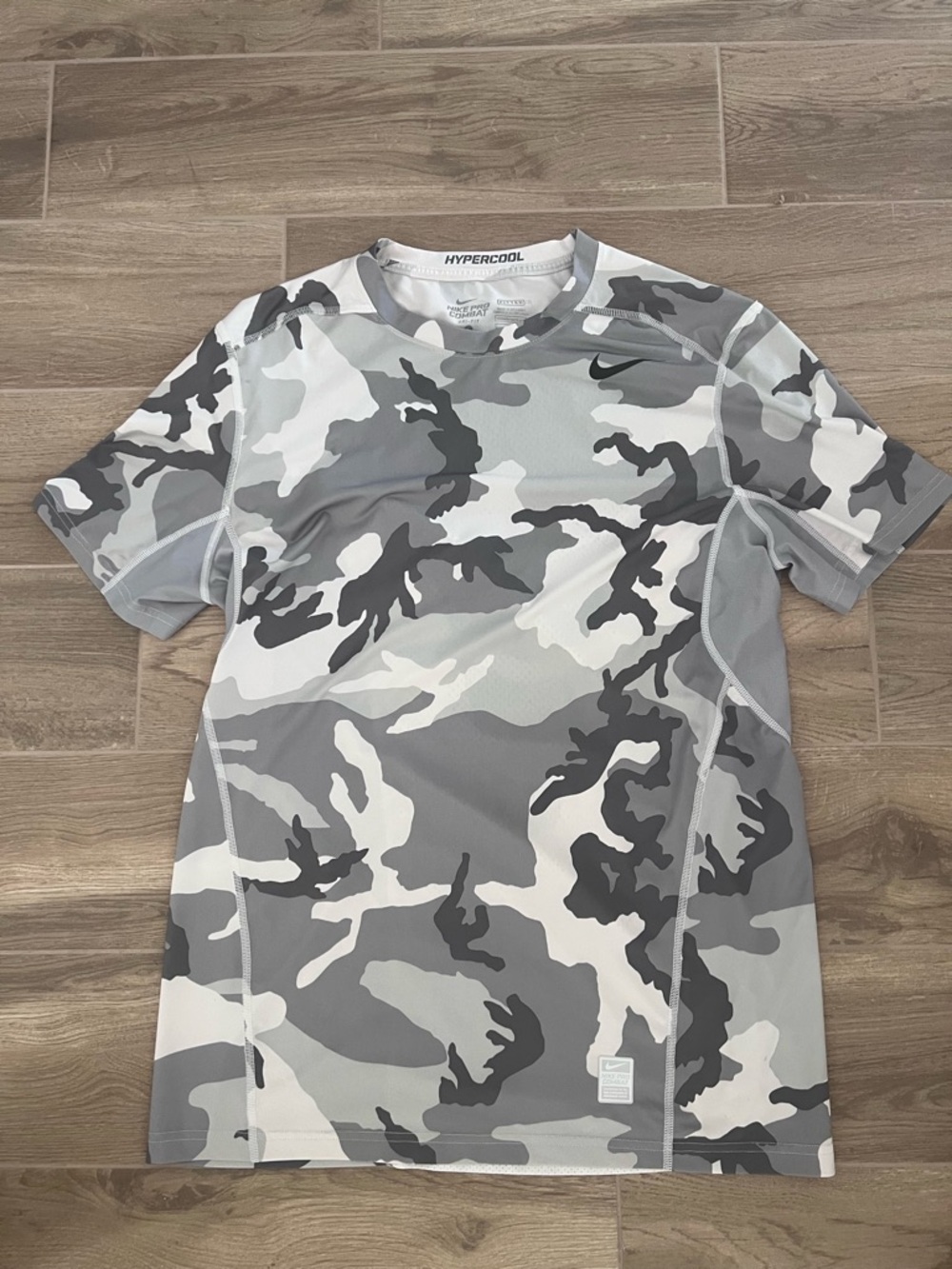Nike Pro Combat Hypercool Dri-Fit Fitted Shirt Mens Large Performance Camo Gray